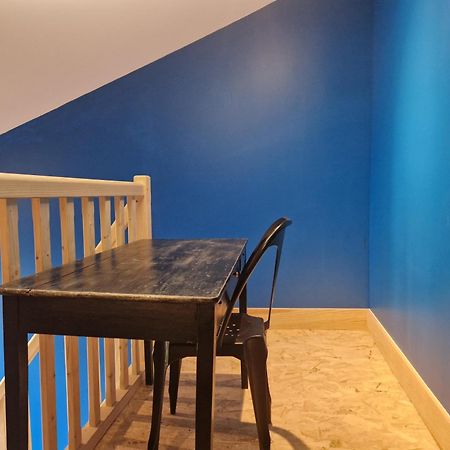 Le Jardin Aux Camelias Apartment Ла Рош-сюр-Йон Екстериор снимка