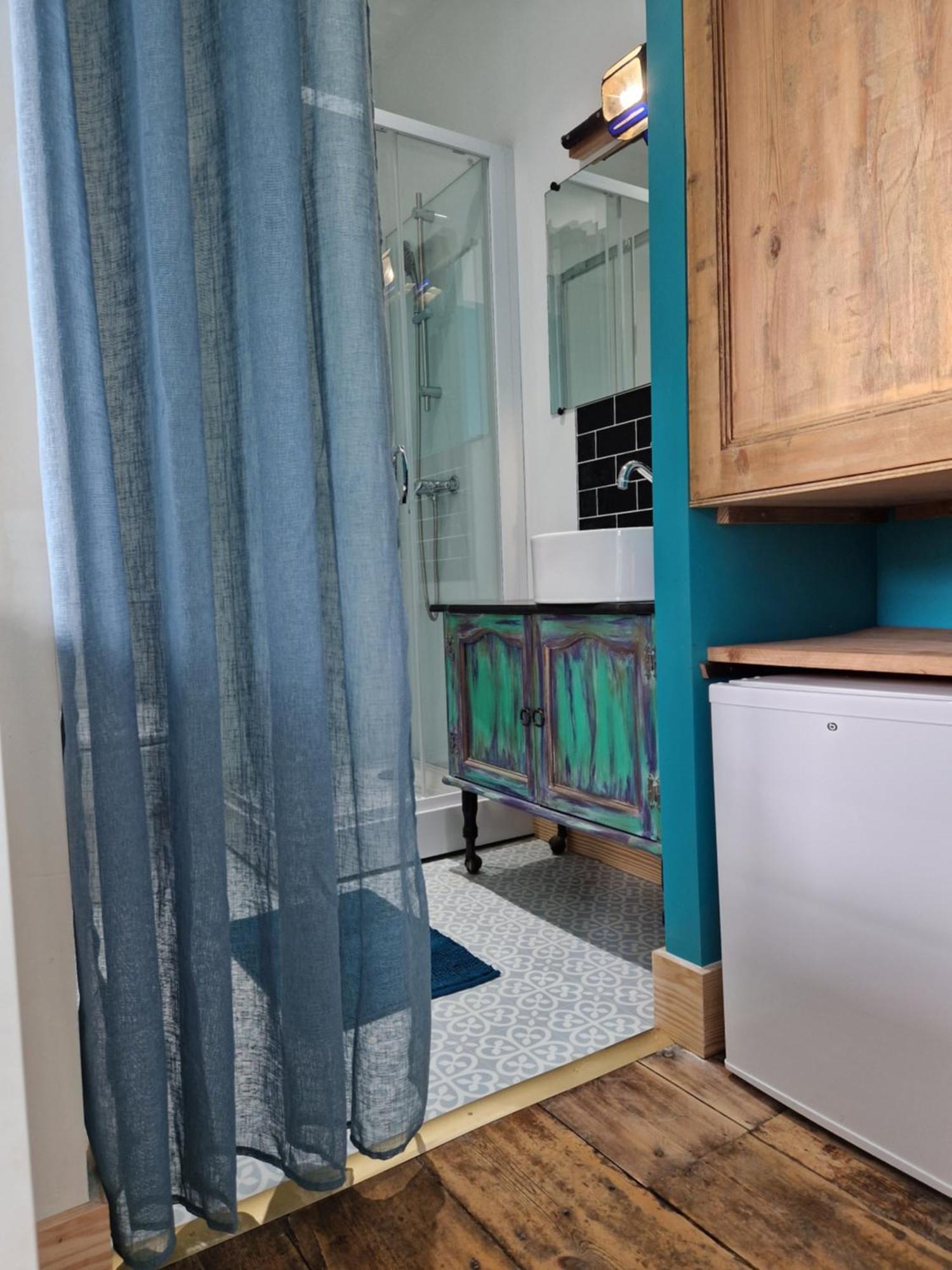 Le Jardin Aux Camelias Apartment Ла Рош-сюр-Йон Екстериор снимка